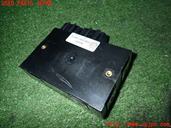 2UPJ-24196147]VW ニュービートル(9CAQY)コンピューター2 【ジャンク品】 【左ハンドル車】 中古_m0002.jpg