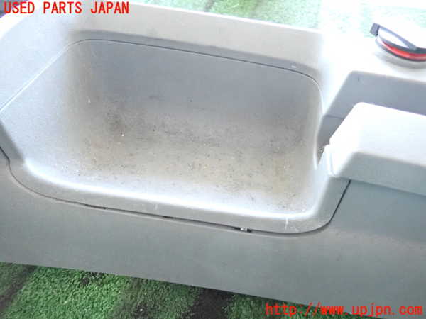 2UPJ-24197540]VW ニュービートル(9CAQY)センターコンソール 【左ハンドル車】 中古_m0002.jpg