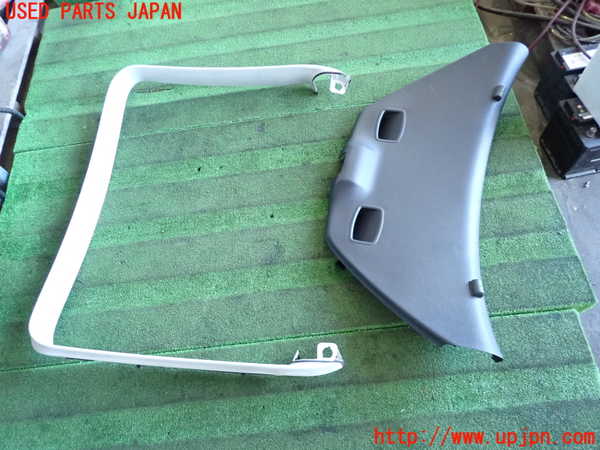 2UPJ-24191578]VW ニュービートル(9CAQY)バックドア内張り 【左ハンドル車】 中古_m0001.jpg