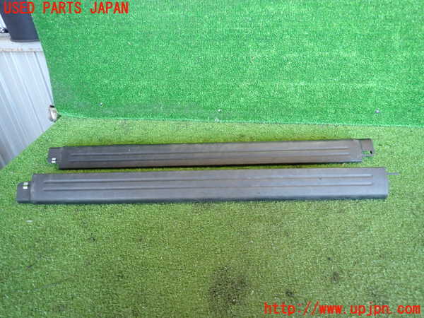 2UPJ-24197740]VW ニュービートル(9CAQY)スカッフプレート 【左ハンドル車】 中古_m0001.jpg