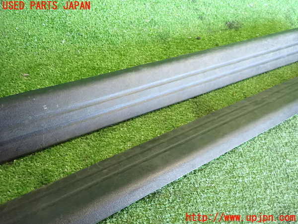 2UPJ-24197740]VW ニュービートル(9CAQY)スカッフプレート 【左ハンドル車】 中古_m0003.jpg