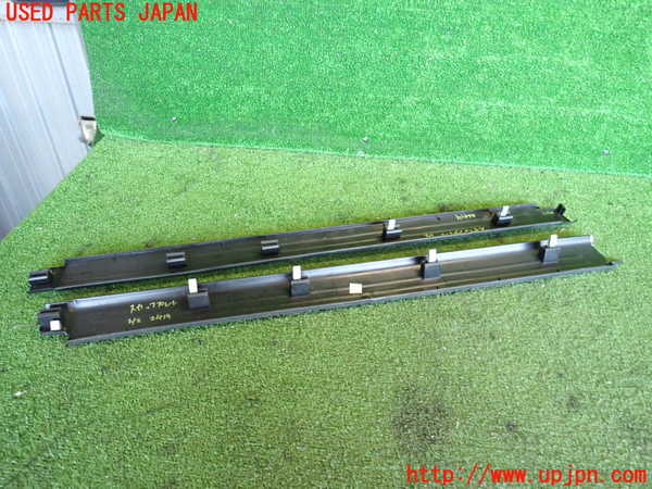 2UPJ-24197740]VW ニュービートル(9CAQY)スカッフプレート 【左ハンドル車】 中古_m0004.jpg