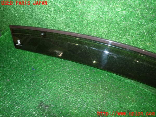 5UPJ-24201410]プジョー・208(P21HN05)右前ドアバイザー 中古_m0003.jpg