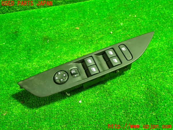 5UPJ-24206240]プジョー・208(P21HN05)右前パワーウィンドウスイッチ 中古_m0001.jpg