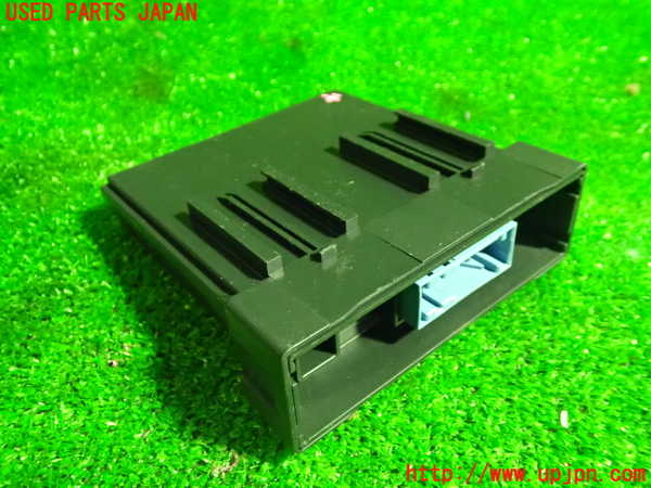 1UPJ-24206148]プジョー・208(P21HN05)コンピューター3 9841541080 中古_m0003.jpg