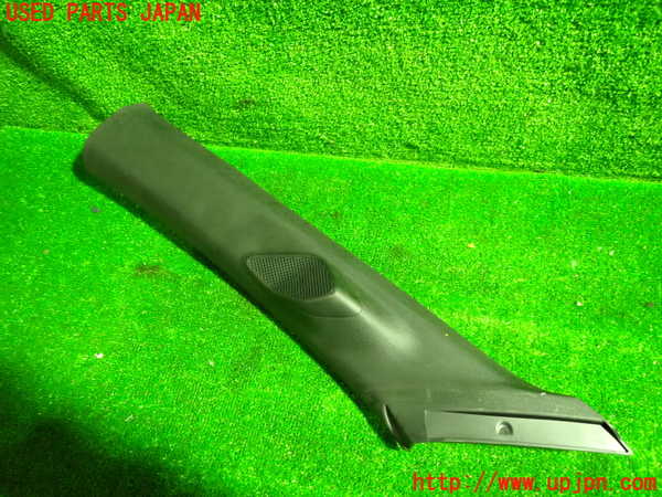 5UPJ-24207660]プジョー・208(P21HN05)左フロントピラートリム 中古_m0001.jpg