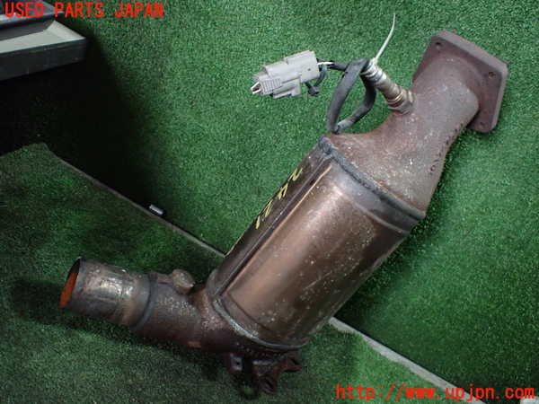 1UPJ-24212661]ジャガー・XKシリーズ(JFDA)触媒1 (右側) 中古_m0001.jpg