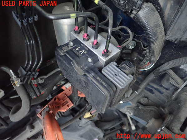 5UPJ-24224040]ジャパン タクシー(JPN TAXI)(NTP10)ABSアクチュエーター 中古_m0001.jpg