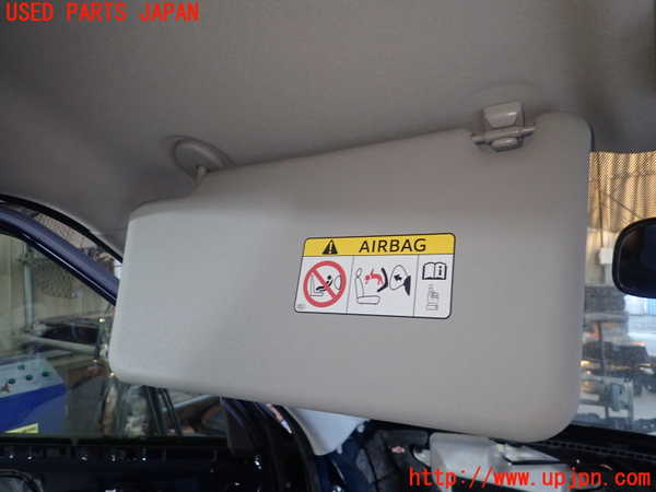 1UPJ-24227630]ジャパン タクシー(JPN TAXI)(NTP10)室内サンバイザー左側 中古_m0002.jpg