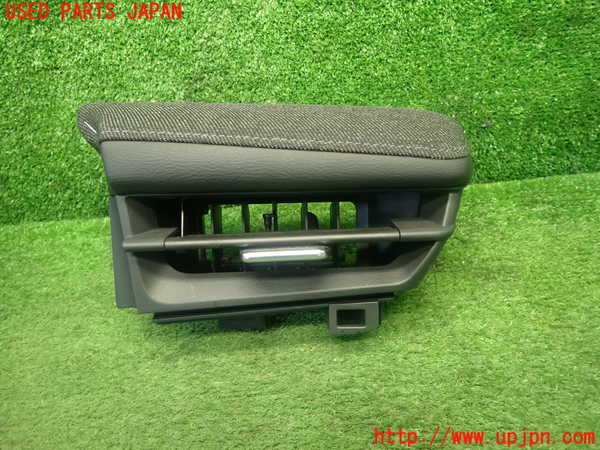 5UPJ-24237526]ノート オーラ(AURA)(FE13)エアコン吹き出し口1 (右) 中古_m0001.jpg