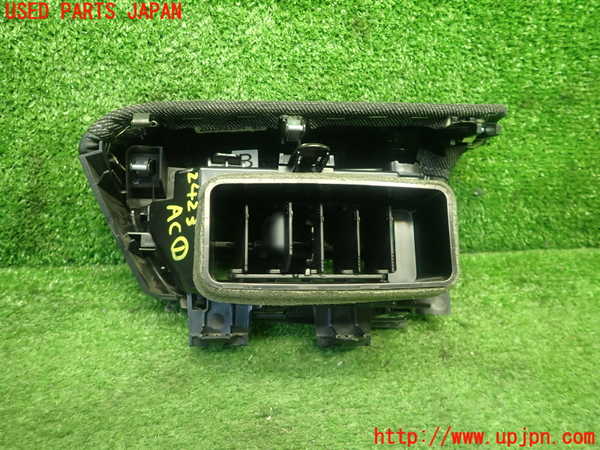 5UPJ-24237526]ノート オーラ(AURA)(FE13)エアコン吹き出し口1 (右) 中古_m0002.jpg