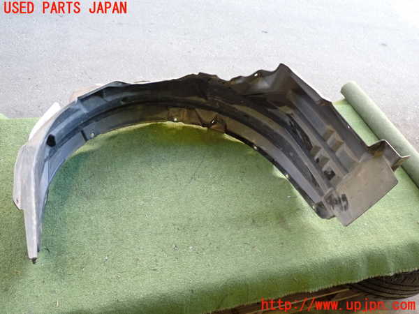 2UPJ-24251092]アウトランダーPHEV(GG3W)左前フェンダーライナー 中古_m0001.jpg