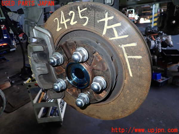 2UPJ-24254295]アウトランダーPHEV(GG3W)左フロントナックルハブ 中古_m0001.jpg