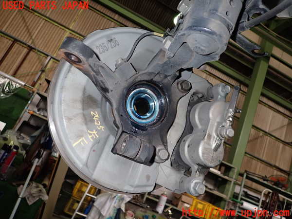 2UPJ-24254295]アウトランダーPHEV(GG3W)左フロントナックルハブ 中古_m0002.jpg