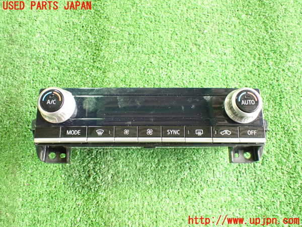 2UPJ-24256066]アウトランダーPHEV(GG3W)エアコンスイッチ1 中古_m0001.jpg