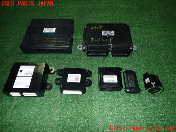 2UPJ-24256110]アウトランダーPHEV(GG3W)エンジンコンピューター 中古_m0001.jpg