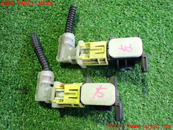 2UPJ-24256356]アウトランダーPHEV(GG3W)エアバッグセンサー1 中古_m0002.jpg
