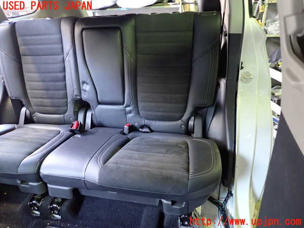 2UPJ-24257175]アウトランダーPHEV(GG3W)左2列目シート 中古_m0001.jpg