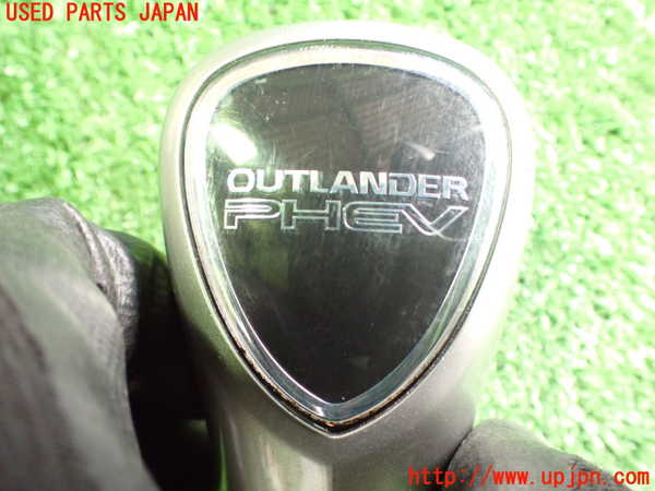 2UPJ-24257570]アウトランダーPHEV(GG3W)シフトノブ 中古_m0002.jpg