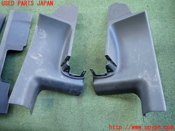2UPJ-24257740]アウトランダーPHEV(GG3W)スカッフプレート 中古_m0002.jpg
