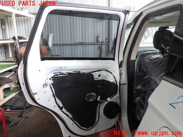 2UPJ-24261320]アウトランダーPHEV(GG2W)左後ドア 中古(43R-00150 M2L3)_m0004.jpg
