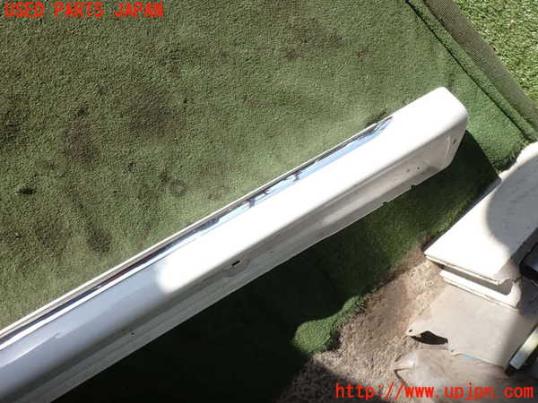 2UPJ-24261390]アウトランダーPHEV(GG2W)右サイドステップ 中古_m0002.jpg