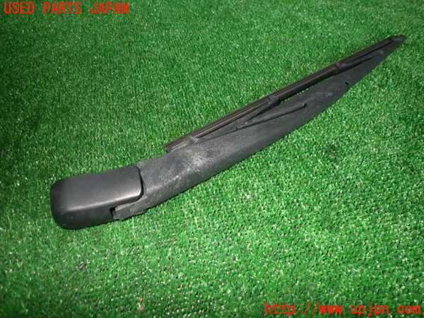 2UPJ-24261661]アウトランダーPHEV(GG2W)リアワイパーアーム1 中古_m0001.jpg