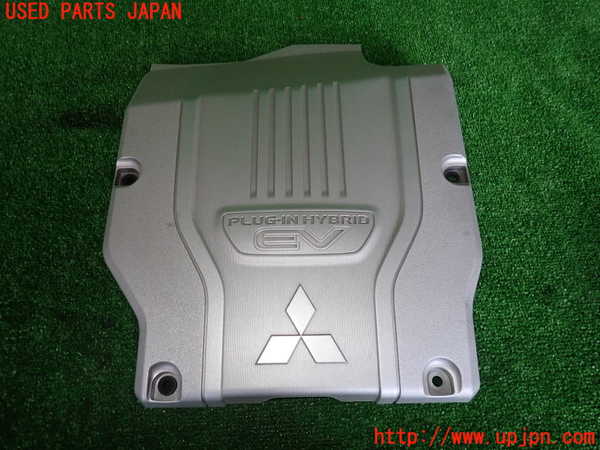 2UPJ-24262160]アウトランダーPHEV(GG2W)エンジンアッパーカバー 中古_m0001.jpg