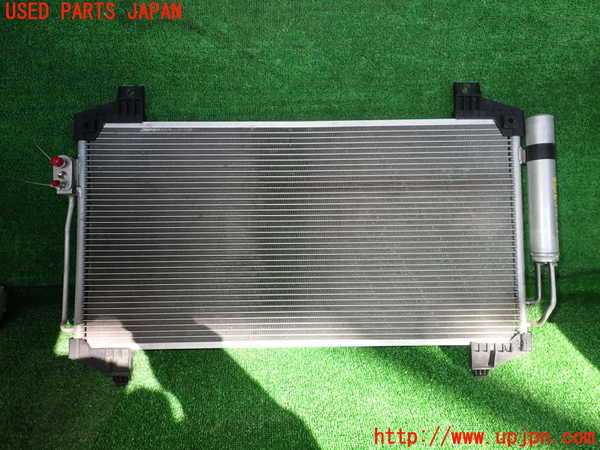 2UPJ-24266031]アウトランダーPHEV(GG2W)エアコンコンデンサー1 中古_m0001.jpg