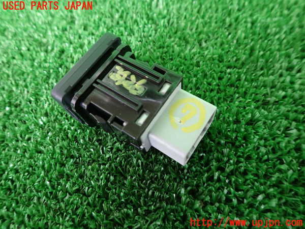 2UPJ-24266312]アウトランダーPHEV(GG2W)スイッチ7 (ステアリングヒーター) 中古_m0002.jpg