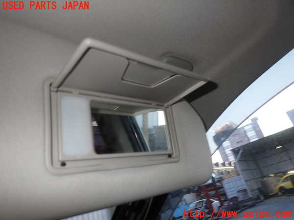 2UPJ-24267625]アウトランダーPHEV(GG2W)室内サンバイザー右側 中古_m0003.jpg