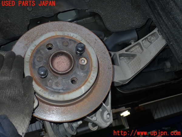 2UPJ-24274300]BMW ミニ(MINI)クーパーS クラブマン(ZG16)右リアナックルハブ 中古_m0001.jpg