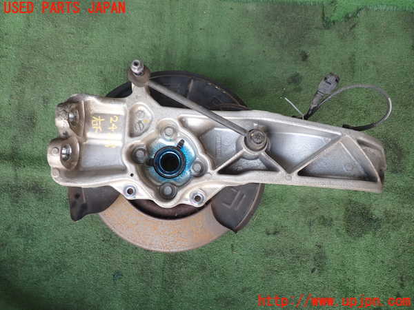 2UPJ-24284290]テスラ・モデル S(SWL2S2A)右フロントナックルハブ 中古_m0001.jpg