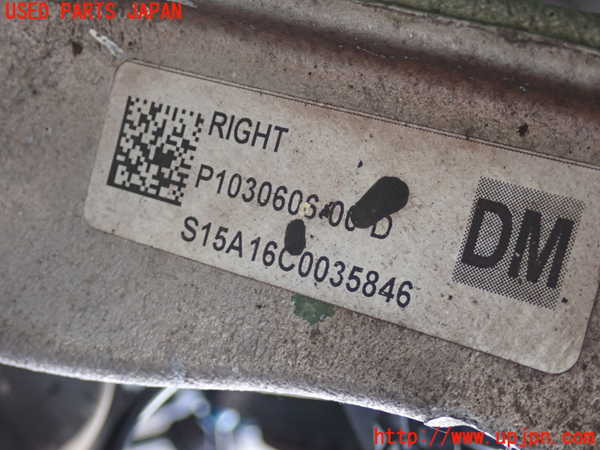 2UPJ-24284290]テスラ・モデル S(SWL2S2A)右フロントナックルハブ 中古_m0004.jpg