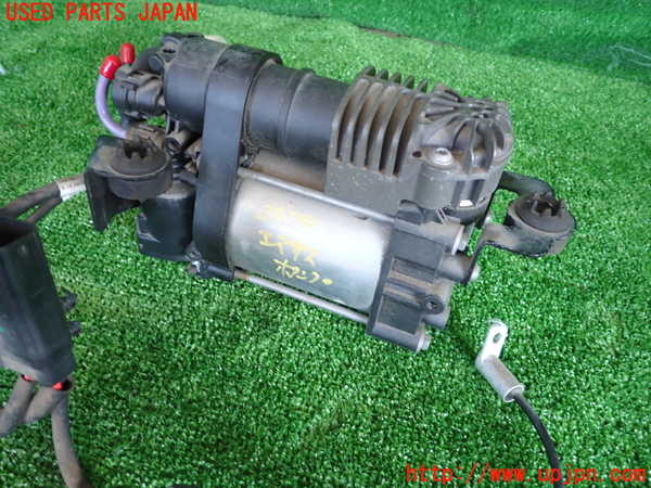 2UPJ-24285535]テスラ・モデル S(SWL2S2A)エアサスポンプ 中古_m0002.jpg