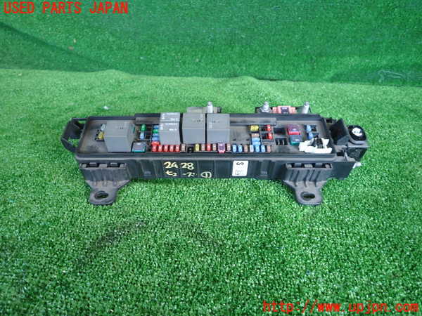 2UPJ-24286741]テスラ・モデル S(SWL2S2A)ヒューズボックス1 中古_m0001.jpg