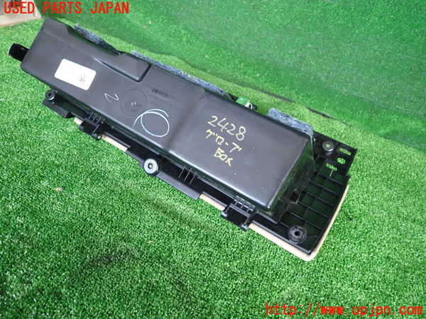 2UPJ-24287516]テスラ・モデル S(SWL2S2A)グローブボックス1 中古_m0003.jpg
