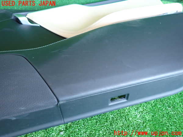 2UPJ-24281234]テスラ・モデル S(SWL2S2A)右前ドア内張り 中古_m0005.jpg