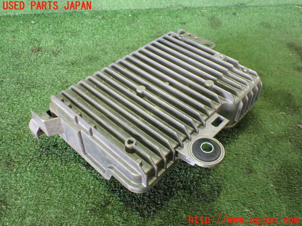 2UPJ-24296146]テスラ・モデル Y(YL1YT)コンピューター1 (フロントコントローラー) 中古_m0002.jpg