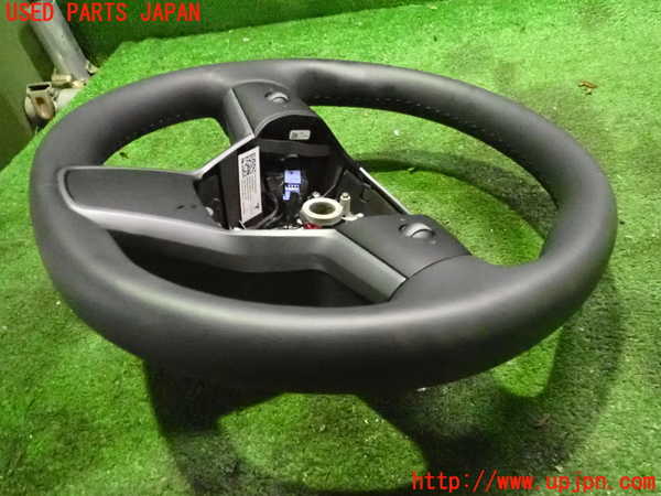 2UPJ-24297855]テスラ・モデル Y(YL1YT)ステアリングホイール 中古_m0003.jpg
