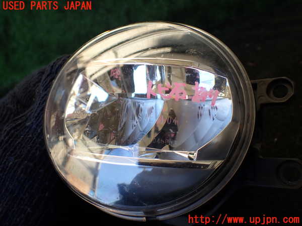 1UPJ-24301182]ハリアー ハイブリッド(AVU65W)左フォグ 中古_m0002.jpg