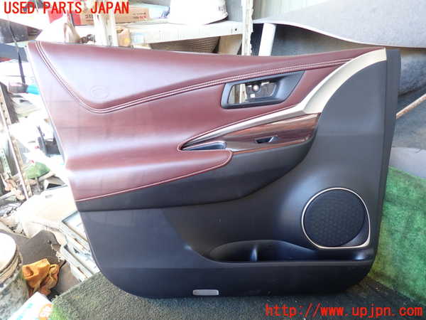 1UPJ-24301264]ハリアー ハイブリッド(AVU65W)左前ドア内張り 中古_m0001.jpg