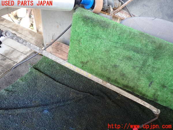 5UPJ-24312482]ベンツ ビアノ W639(Viano)(639811)オイルクーラー2 (AT用) 中古_m0002.jpg