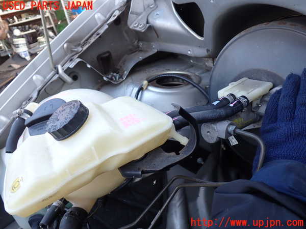 5UPJ-24314050]ベンツ ビアノ W639(Viano)(639811)ブレーキマスターシリンダー 中古_m0001.jpg