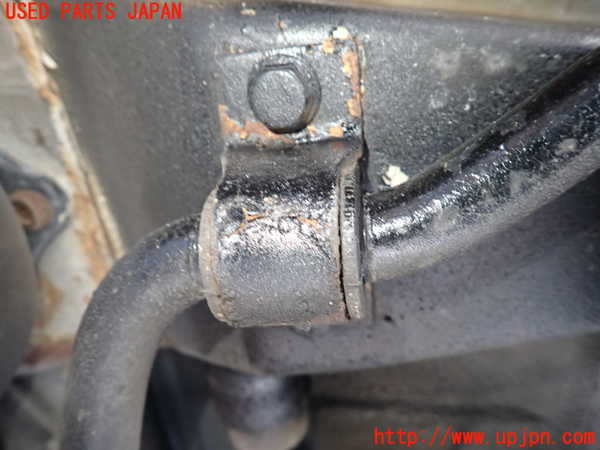 5UPJ-24315445]ベンツ ビアノ W639(Viano)(639811)リアスタビライザー 中古_m0004.jpg