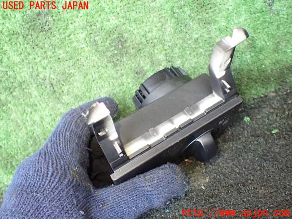5UPJ-24316285]ベンツ ビアノ W639(Viano)(639811)ライトスイッチ 中古_m0003.jpg