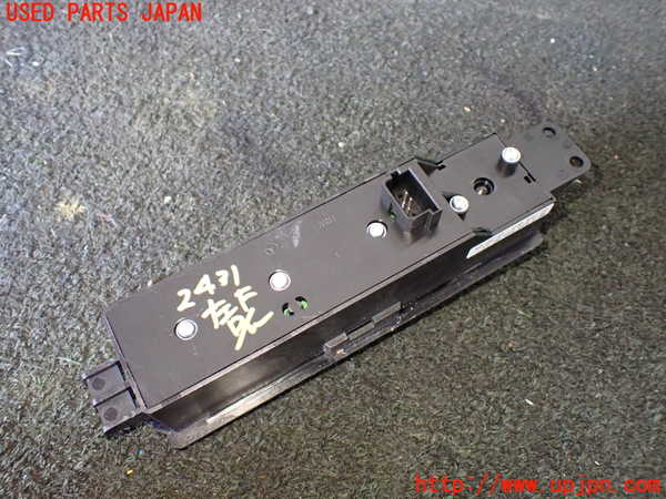 1UPJ-24316245]ベンツ ビアノ W639(Viano)(639811)左前パワーウィンドウスイッチ 中古_m0002.jpg