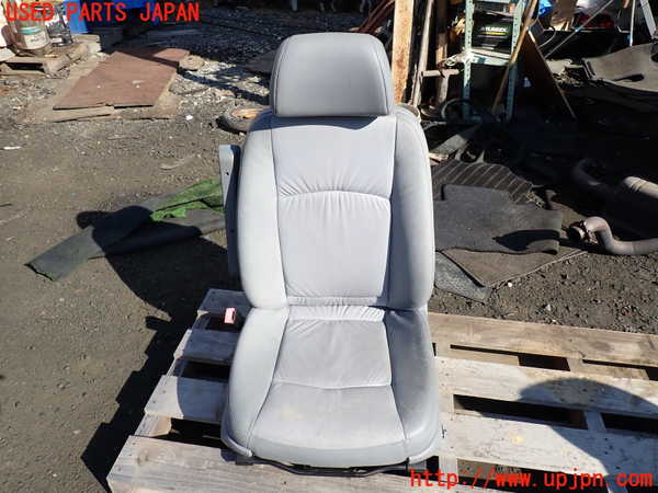 5UPJ-24317065]ベンツ ビアノ W639(Viano)(639811)助手席シート 中古_m0001.jpg