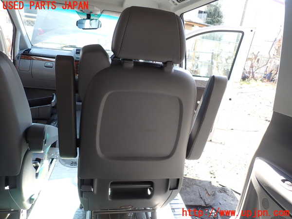 5UPJ-24317145]ベンツ ビアノ W639(Viano)(639811)右2列目シート 中古_m0004.jpg