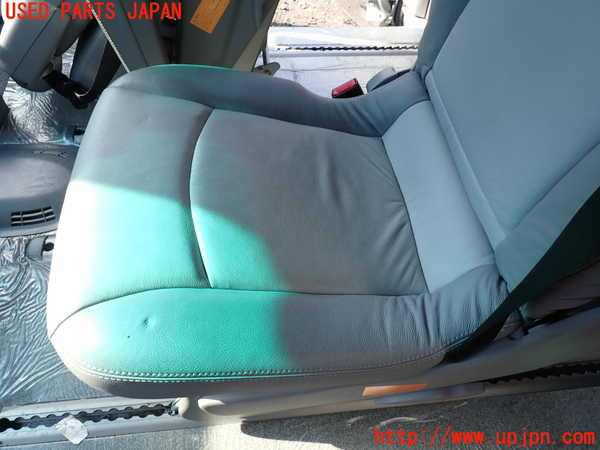 5UPJ-24317175]ベンツ ビアノ W639(Viano)(639811)左2列目シート 中古_m0003.jpg